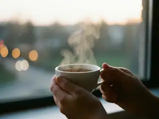 Affirmations : gratitude – image de couverture de l’app, générée par IA