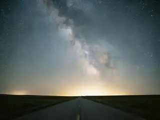 La nuit des possibles – image de couverture de l’app, générée par IA
