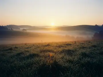 Matin et énergie – image de couverture de l’app, générée par IA