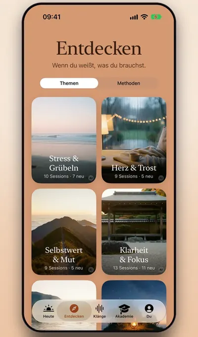 Bildschirmfoto: der Bereich „Entdecken“ mit den Themenwelten Stress & Grübeln, Herz & Trost, Selbstwert & Mut und Klarheit & Fokus