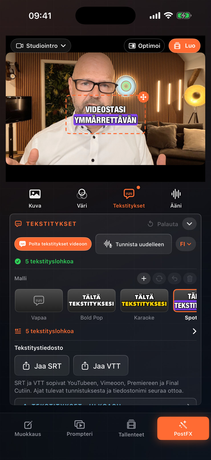 iPhone, jossa tekstitykset ja pohjat PostFX:ssä