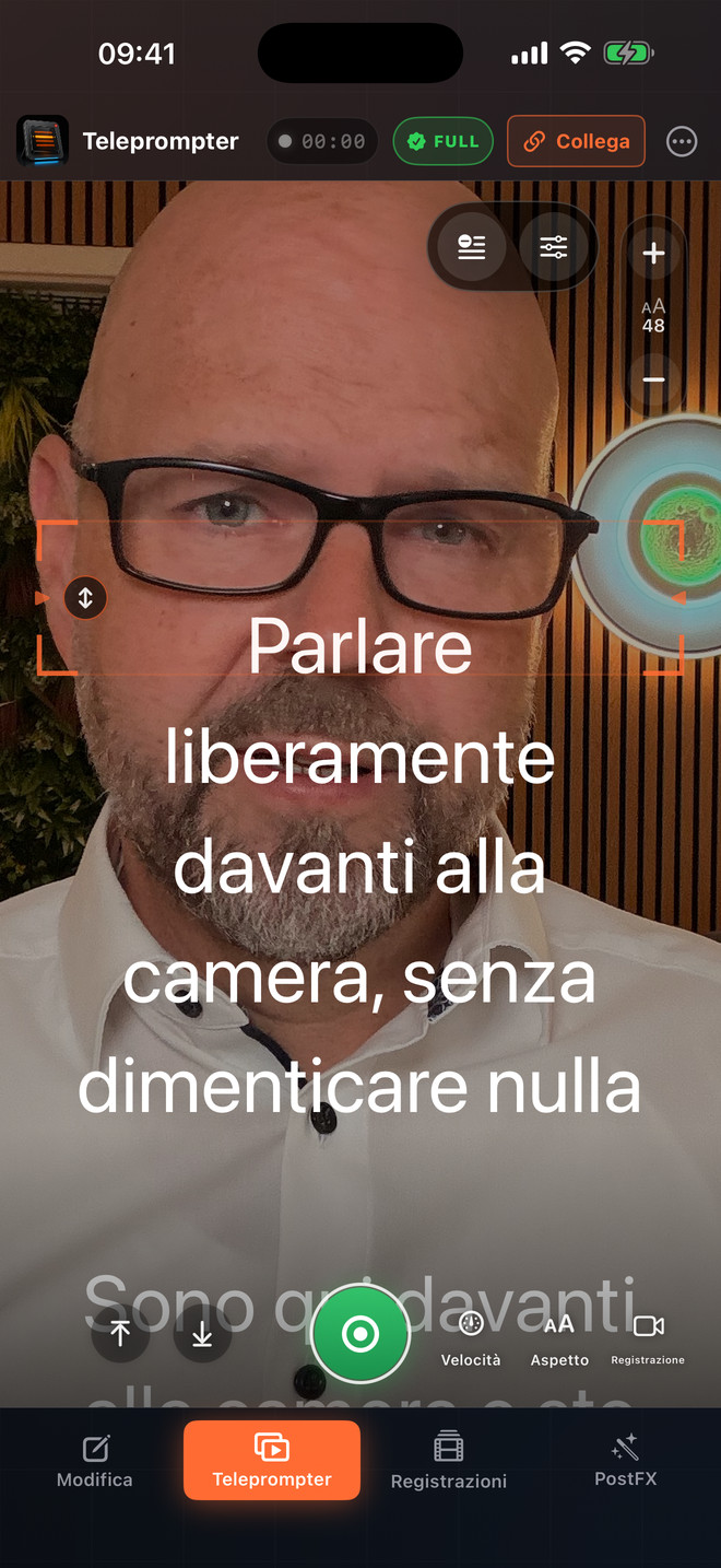 L’app su iPhone: una finestra di testo sopra l’immagine della fotocamera