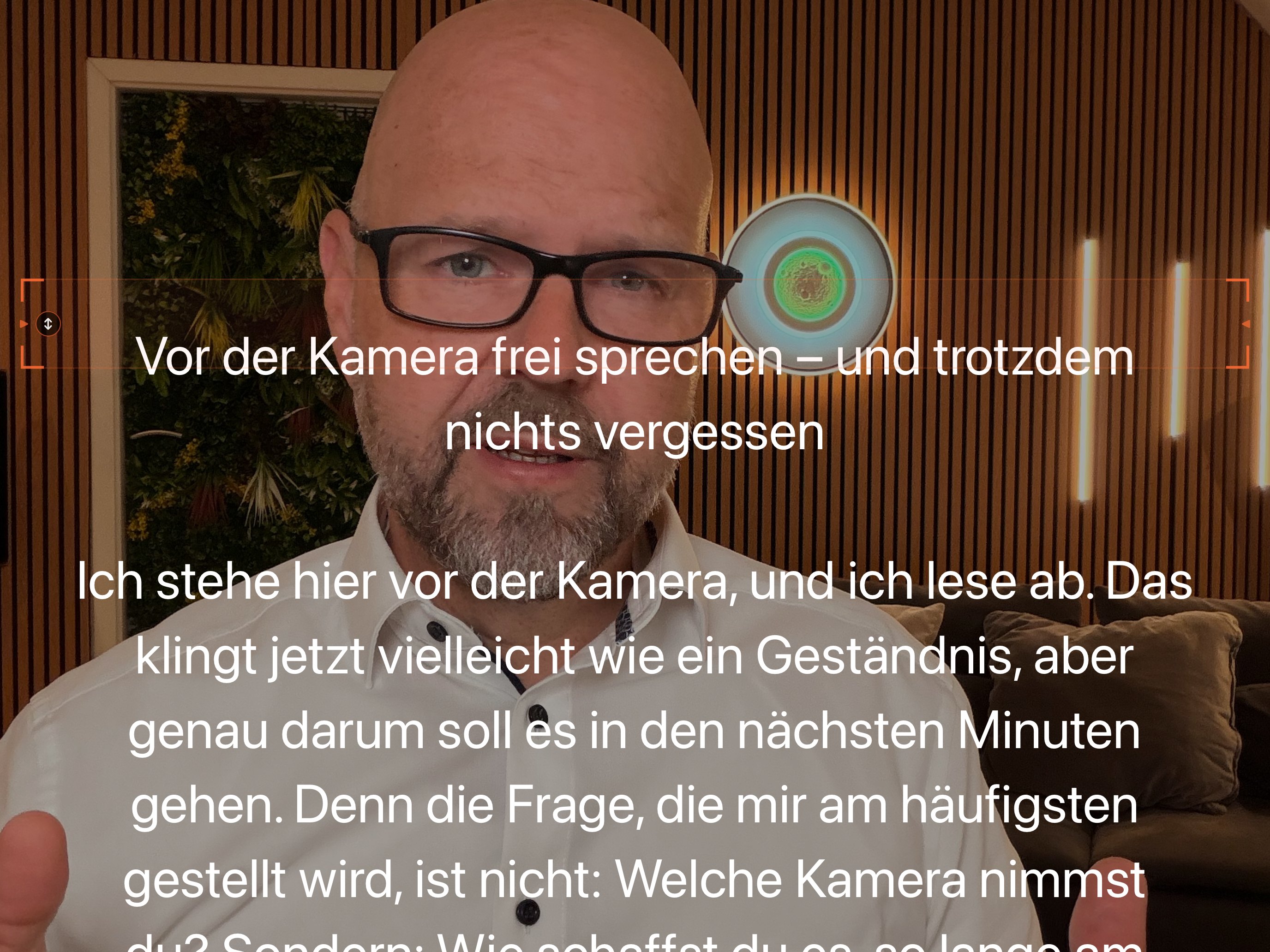 Prompter im Vollbild über dem Kamerabild (iPad)